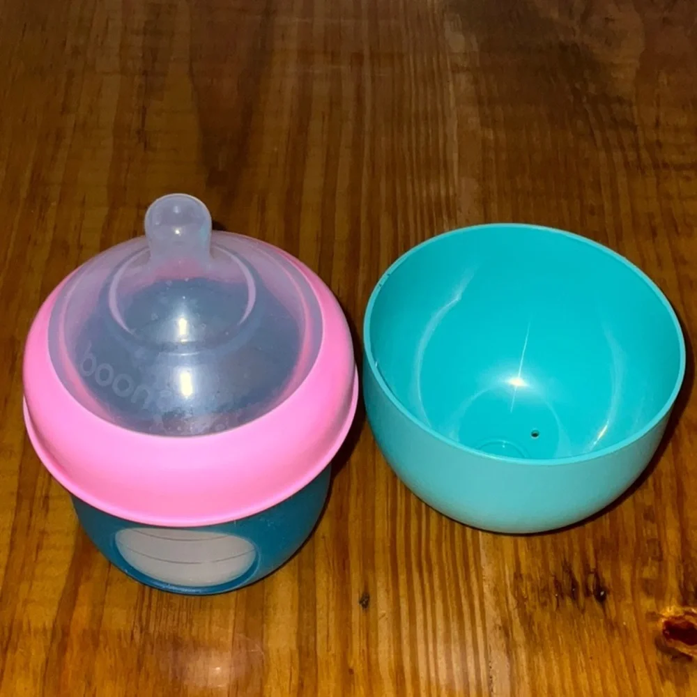 Boon Nursh Silicone Baby Bottle (120nL/4oz)